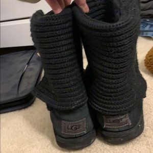 Black ugg boots